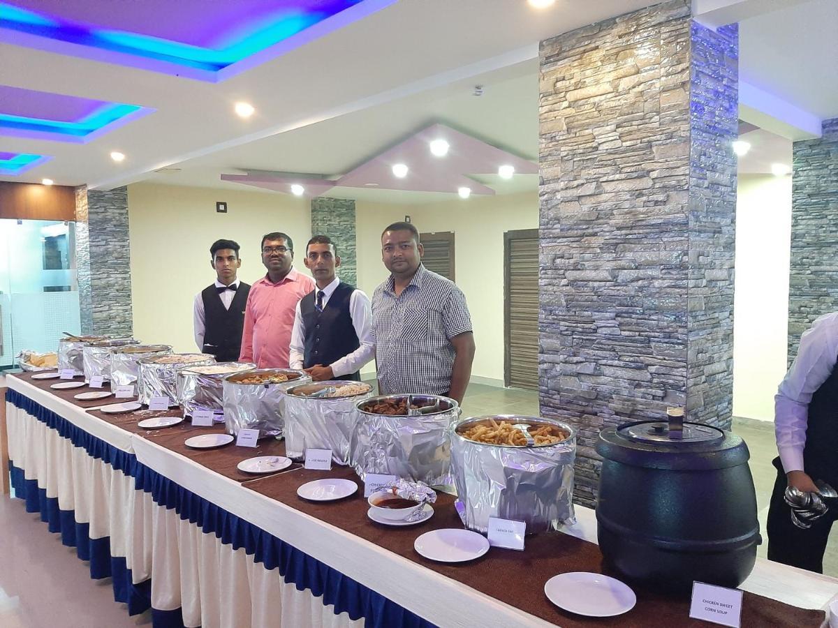 Dolphin Chocolate Inn Chandannagar Экстерьер фото