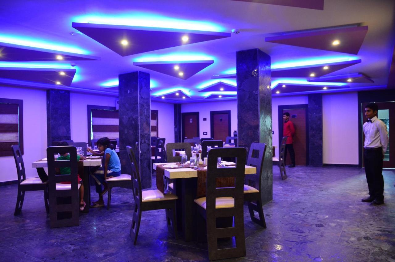 Dolphin Chocolate Inn Chandannagar Экстерьер фото