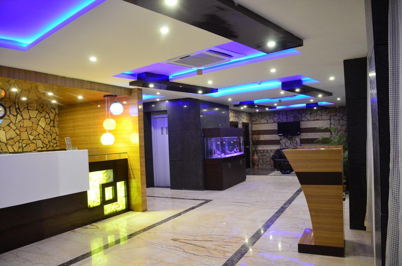 Dolphin Chocolate Inn Chandannagar Экстерьер фото
