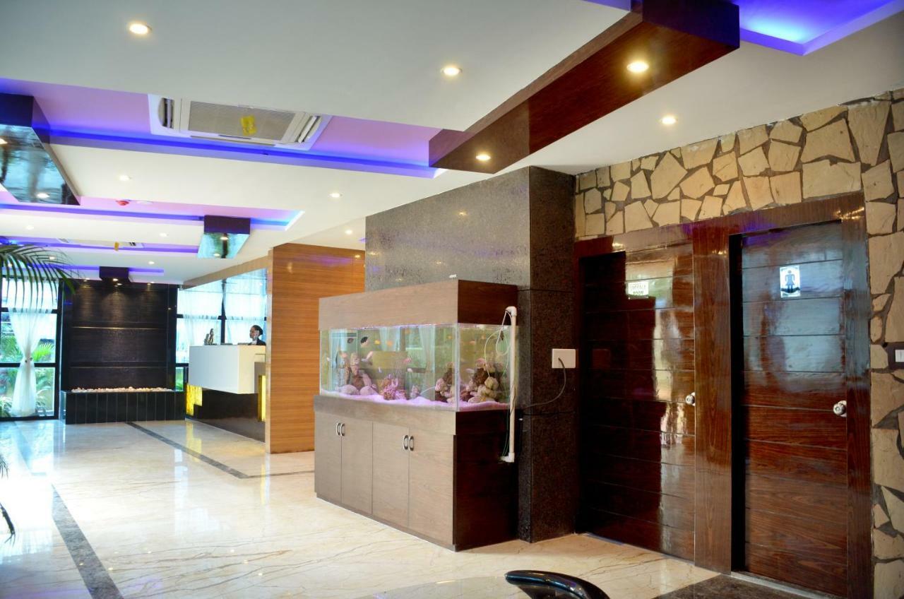 Dolphin Chocolate Inn Chandannagar Экстерьер фото